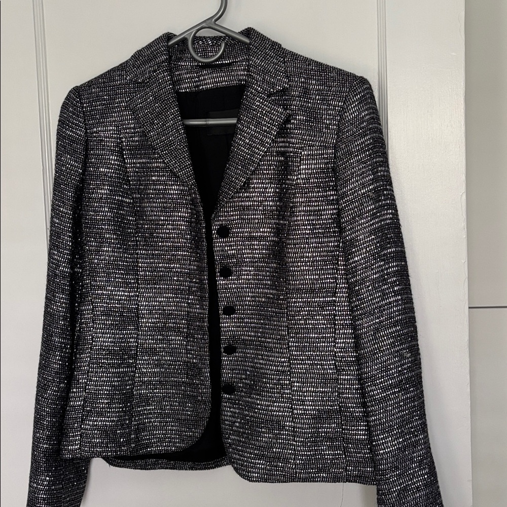 Chic Black and silver Blazer